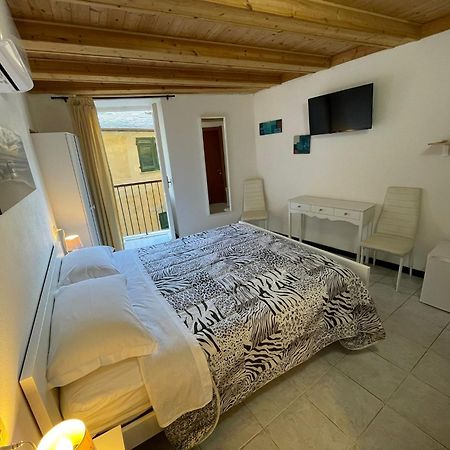 Chiara Rooms Vernazza Exterior photo
