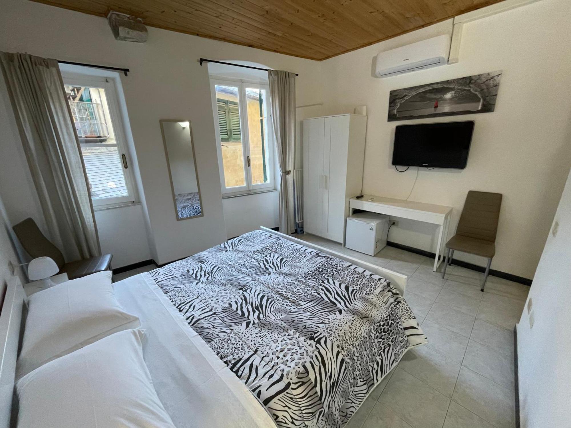 Chiara Rooms Vernazza Exterior photo