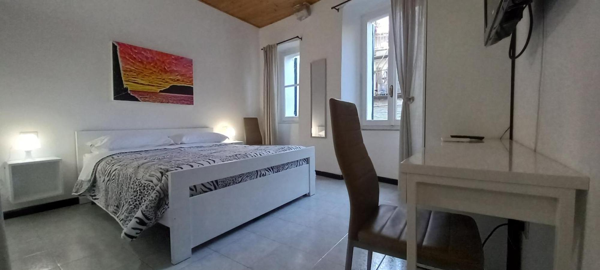 Chiara Rooms Vernazza Room photo